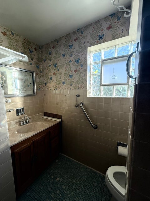 Tiny photo for 9025 N Greenwood Avenue, Niles, IL 60714 (MLS # 12785925)