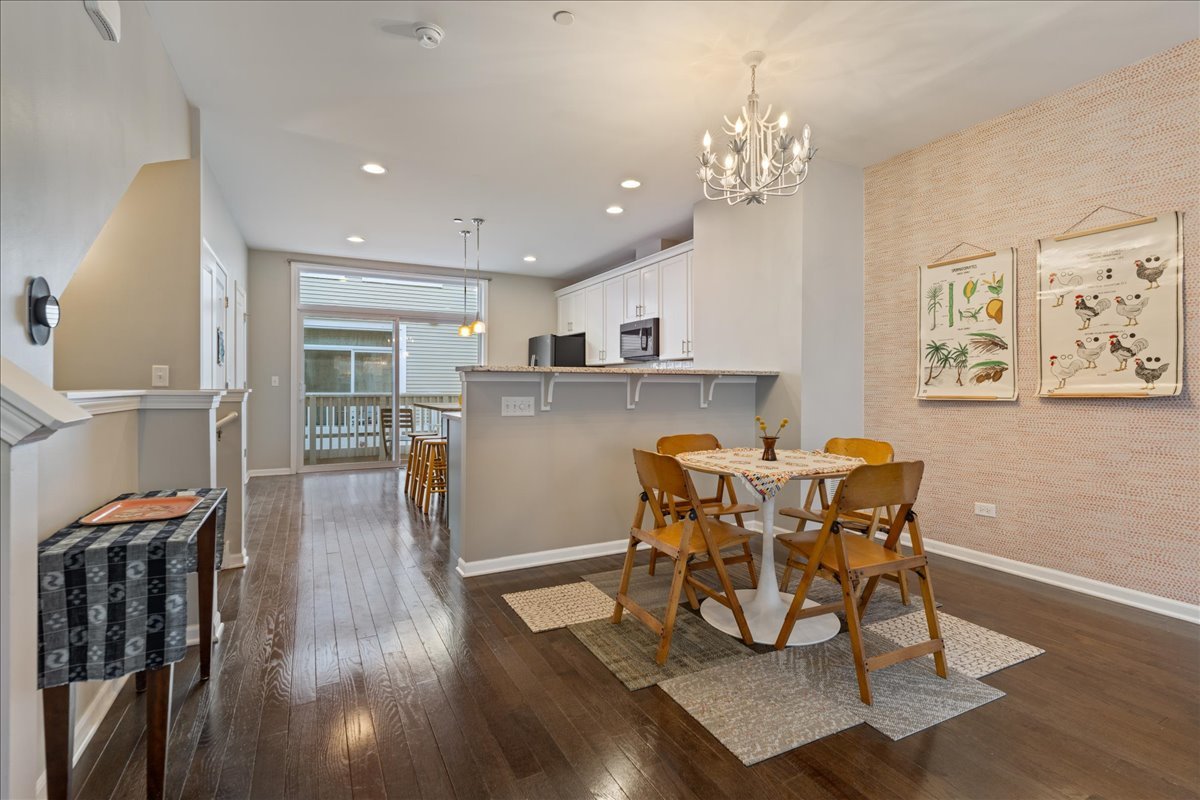 4647 S Lake Park Avenue D