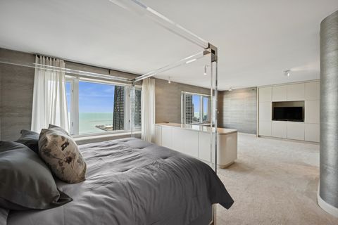 Tiny photo for 132 E Delaware Place #5201, Chicago, IL 60611 (MLS # 12484914)