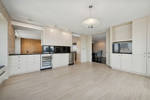 Tiny photo for 132 E Delaware Place #5201, Chicago, IL 60611 (MLS # 12484914)
