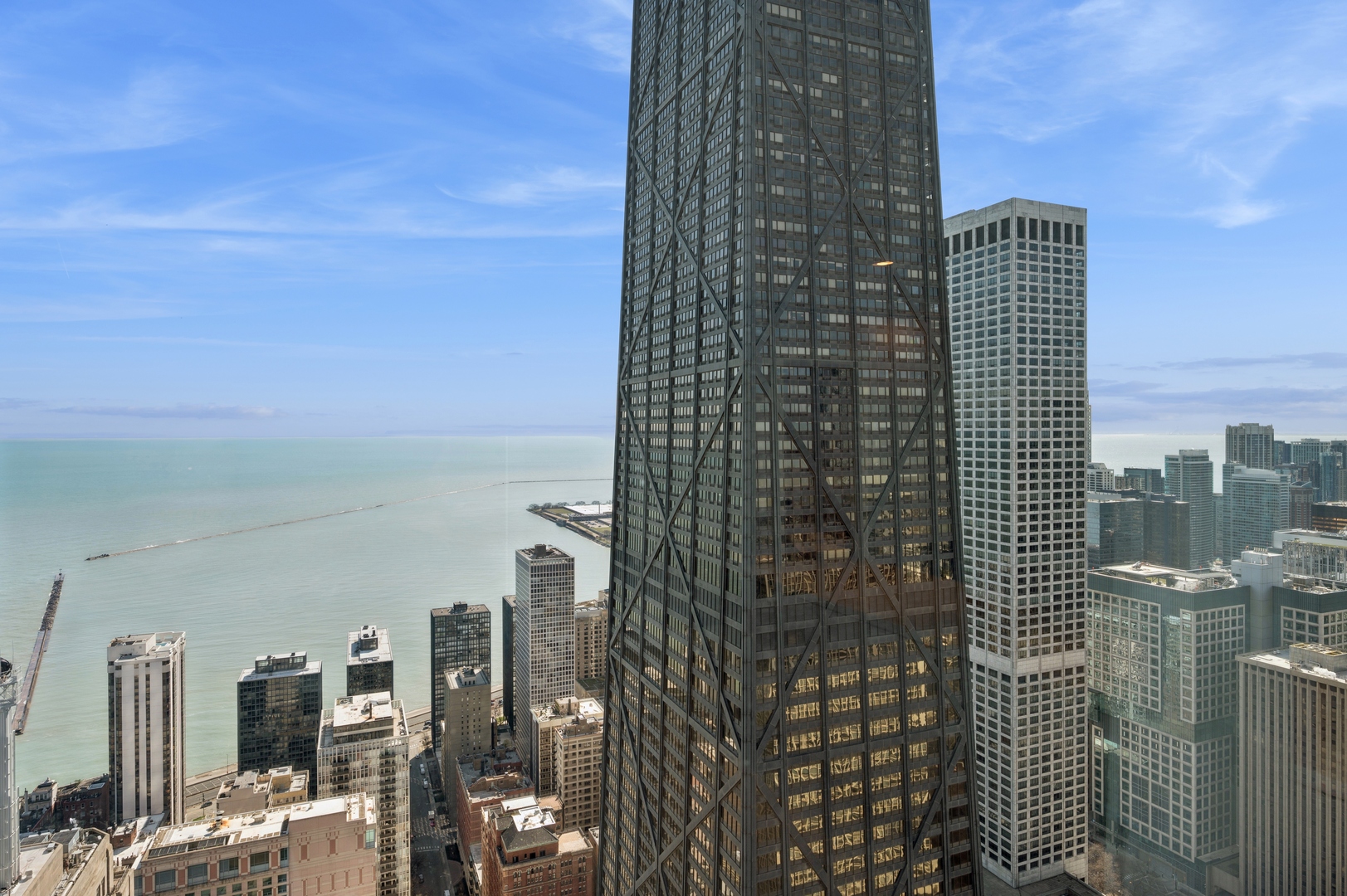 Chicago, Illinois 60611, United States, 4 Bedrooms Bedrooms, ,5 BathroomsBathrooms,Residential,Active,220305