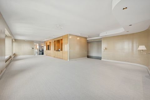 Tiny photo for 132 E Delaware Place #5201, Chicago, IL 60611 (MLS # 12484914)