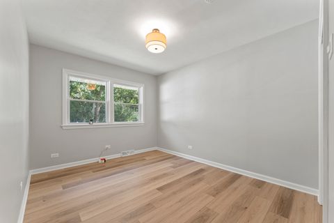 Tiny photo for 153 Grove Avenue, Glen Ellyn, IL 60137 (MLS # 12488378)