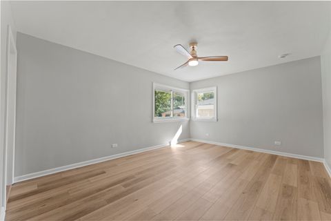 Tiny photo for 153 Grove Avenue, Glen Ellyn, IL 60137 (MLS # 12488378)