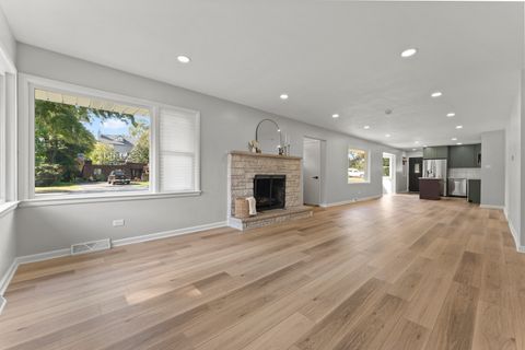 Tiny photo for 153 Grove Avenue, Glen Ellyn, IL 60137 (MLS # 12488378)