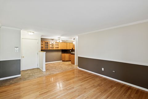 Tiny photo for 1633 N Windsor Drive #113, Arlington Heights, IL 60004 (MLS # 12506315)