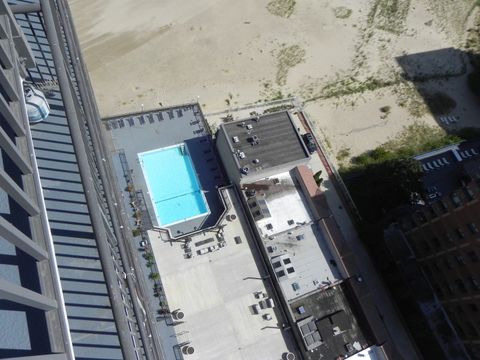 Tiny photo for 5855 N Sheridan Road #24E, Chicago, IL 60660 (MLS # 12467413)