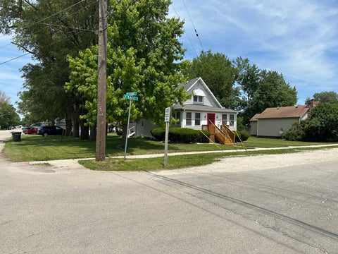 Tiny photo for 190 W Maple Street, Coal City, IL 60416 (MLS # 12660466)