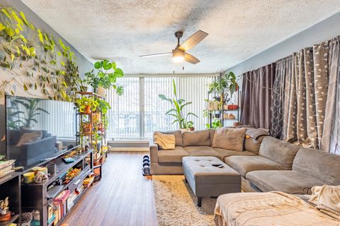 Tiny photo for 1008 Washington Boulevard #5, Oak Park, IL 60302 (MLS # 12613598)