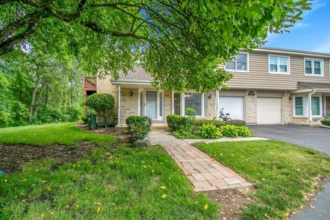 Tiny photo for 1921 Wisteria Court #3, Naperville, IL 60565 (MLS # 12414635)