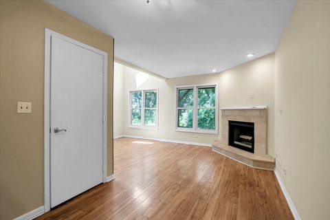 Tiny photo for 1921 Wisteria Court #3, Naperville, IL 60565 (MLS # 12414635)