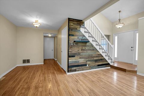 Tiny photo for 1921 Wisteria Court #3, Naperville, IL 60565 (MLS # 12414635)