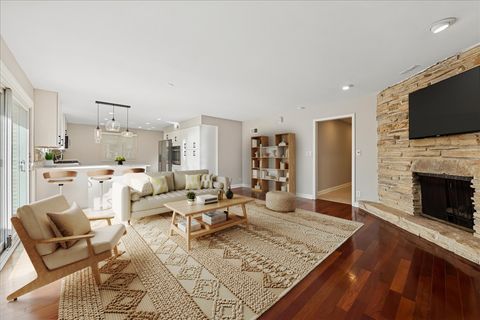 Tiny photo for 5811 Longview Drive, Countryside, IL 60525 (MLS # 12520937)