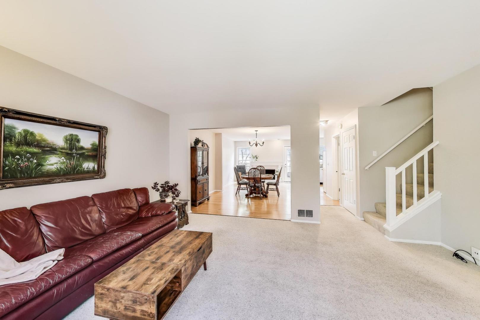 1022 Oakview Drive