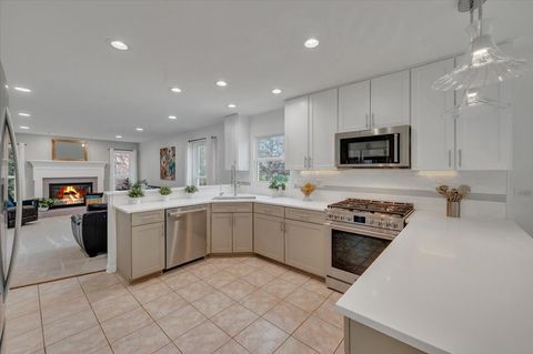 Tiny photo for 1355 Beckett Lane, Schaumburg, IL 60173 (MLS # 12634519)