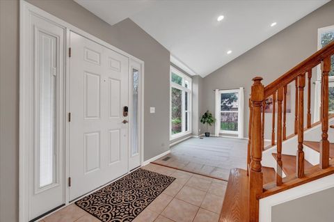 Tiny photo for 1355 Beckett Lane, Schaumburg, IL 60173 (MLS # 12634519)