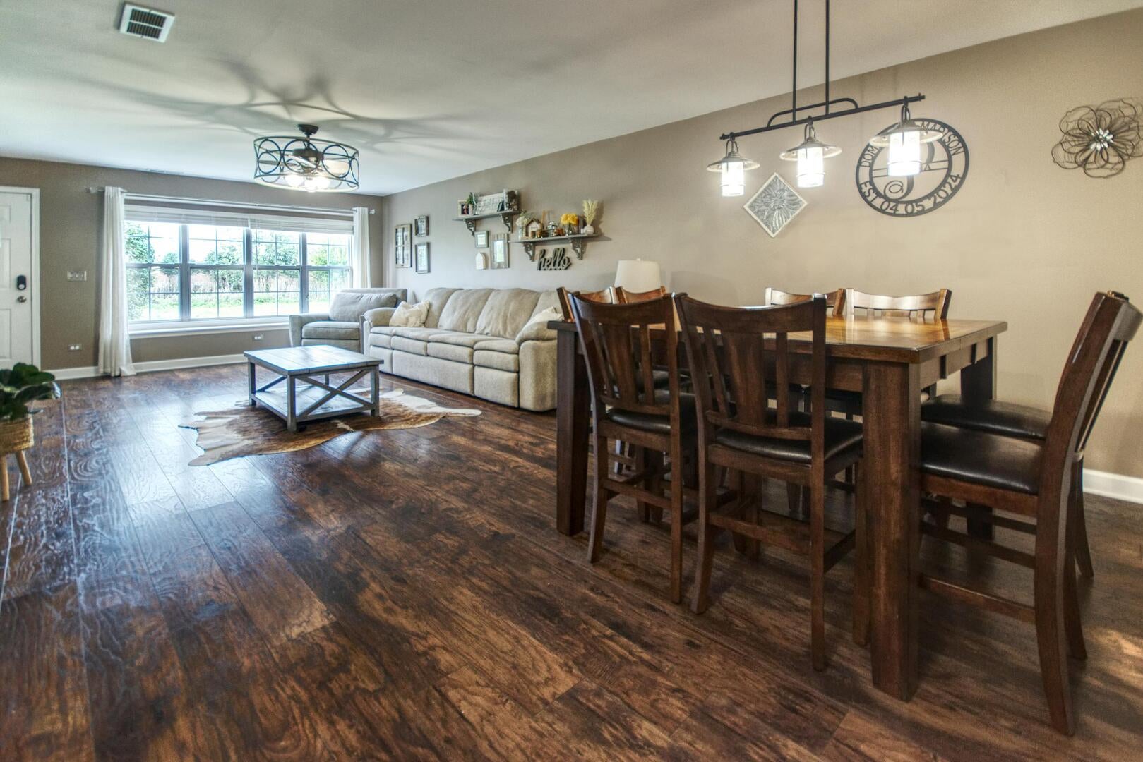 1911 SW Cinnamon Court