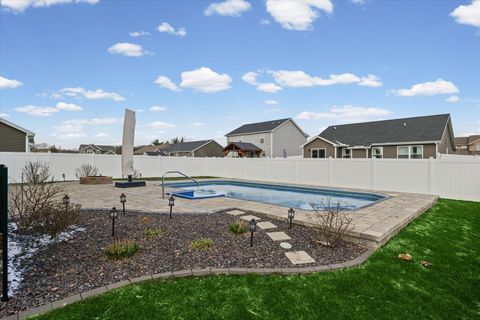 Tiny photo for 2008 Rylan Road, Mahomet, IL 61853 (MLS # 12586272)