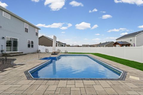 Tiny photo for 2008 Rylan Road, Mahomet, IL 61853 (MLS # 12586272)