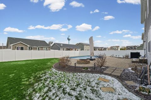 Tiny photo for 2008 Rylan Road, Mahomet, IL 61853 (MLS # 12586272)