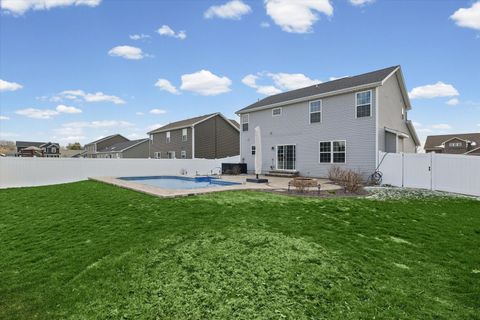 Tiny photo for 2008 Rylan Road, Mahomet, IL 61853 (MLS # 12586272)