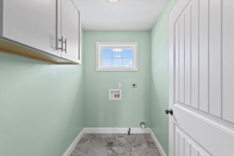 Tiny photo for 2008 Rylan Road, Mahomet, IL 61853 (MLS # 12586272)