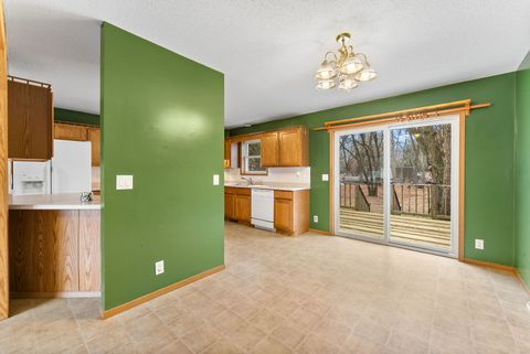 Tiny photo for 449 83rd Avenue, New Boston, IL 61272 (MLS # 12587664)