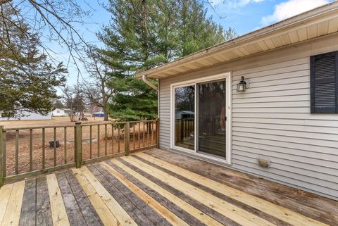 Tiny photo for 449 83rd Avenue, New Boston, IL 61272 (MLS # 12587664)