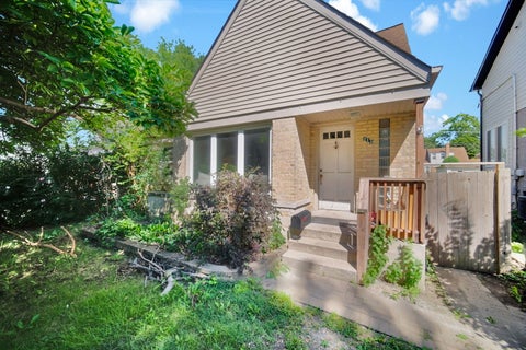 Tiny photo for 313 Harlem Avenue, Glenview, IL 60025 (MLS # 12718218)