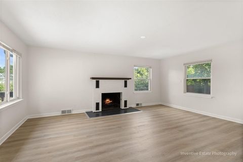 Tiny photo for 602 WHEELER Avenue, Joliet, IL 60436 (MLS # 12480758)