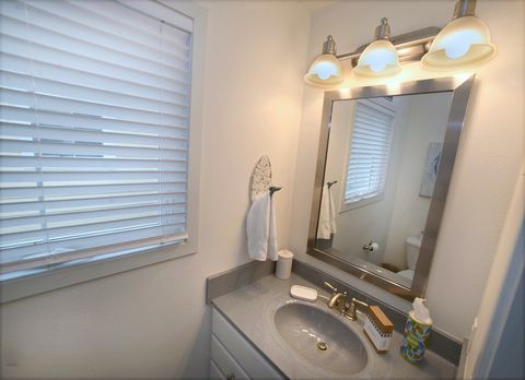 Tiny photo for 179 Leeward Way #21, Ottawa, IL 61350 (MLS # 12582838)