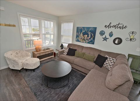 Tiny photo for 179 Leeward Way #21, Ottawa, IL 61350 (MLS # 12582838)