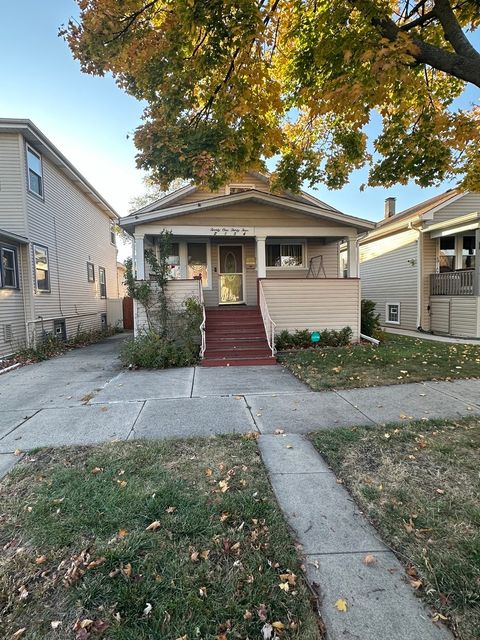 A home in Elmwood Park