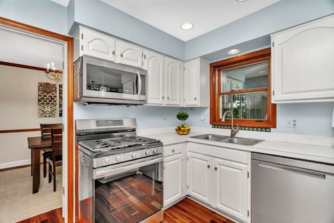 Tiny photo for 2471 Kingsley Drive, Naperville, IL 60565 (MLS # 12469117)