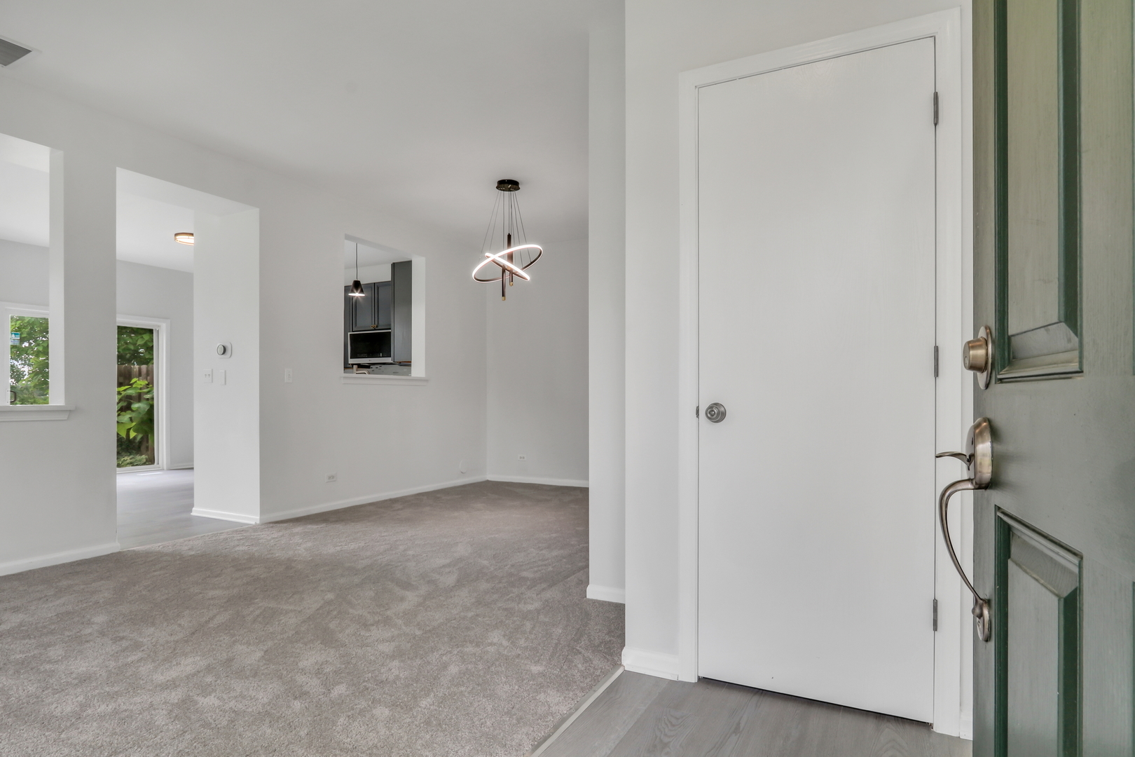 601 W Kristina Lane