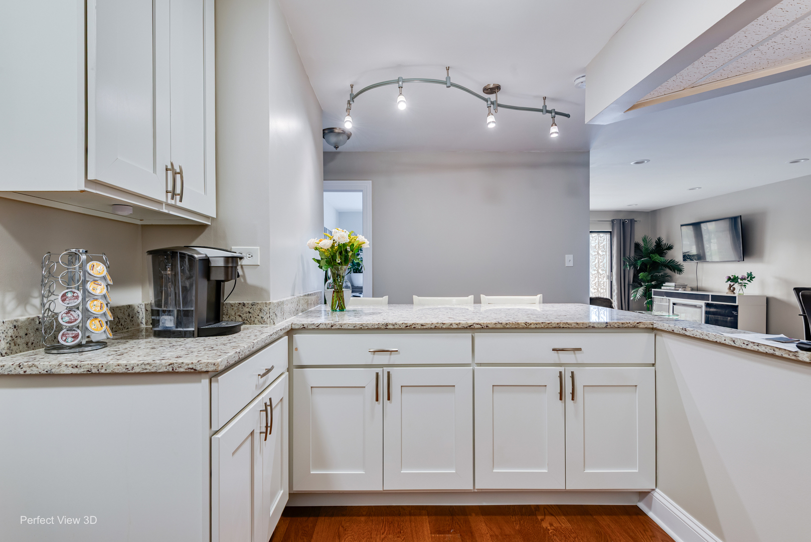 9342 Landings Lane 203