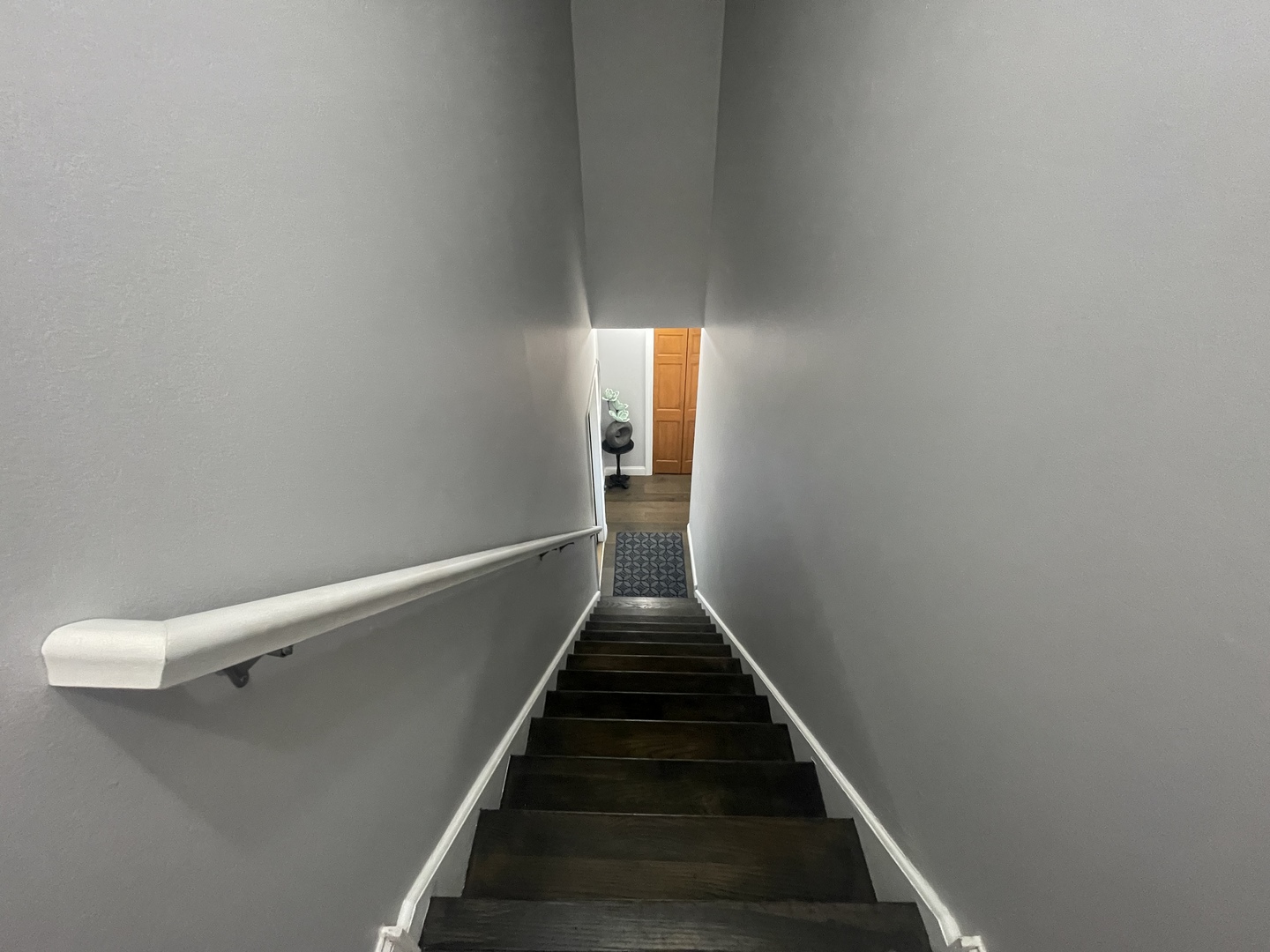 808 E Hillside Avenue 0