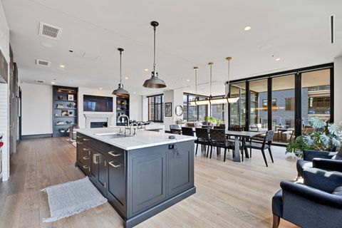 Tiny photo for 1109 W WASHINGTON Boulevard #5C, Chicago, IL 60607 (MLS # 12360502)