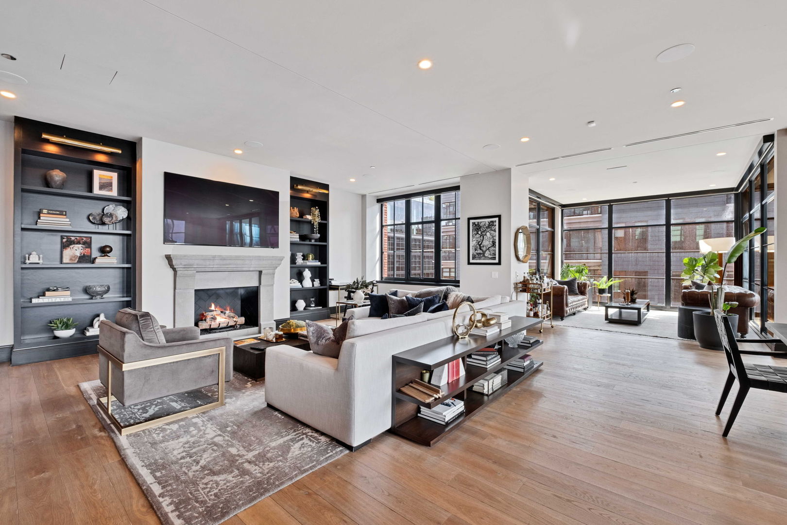 1109 W WASHINGTON Boulevard 5C