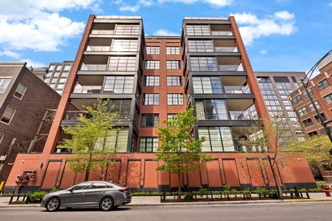 Tiny photo for 1109 W WASHINGTON Boulevard #5C, Chicago, IL 60607 (MLS # 12360502)