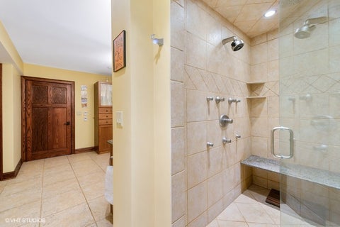 Tiny photo for 844 W Agatite Avenue #2W, Chicago, IL 60640 (MLS # 12726586)