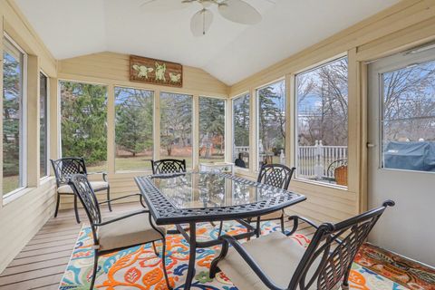 Tiny photo for 570 Violet Lane, Batavia, IL 60510 (MLS # 12585429)