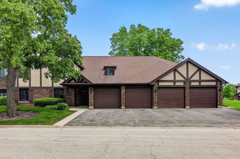 1715 Lakecliffe Drive Unit B, Wheaton, IL 60189 - #: 12634722