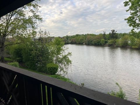 Tiny photo for 1715 Lakecliffe Drive #B, Wheaton, IL 60189 (MLS # 12634722)