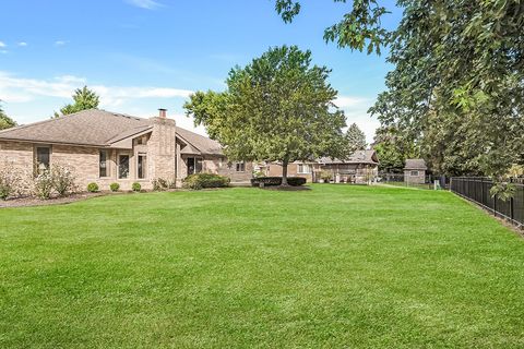 Tiny photo for 13755 S Golden Oak Drive, Homer Glen, IL 60491 (MLS # 12489121)