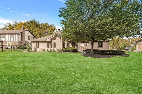 Tiny photo for 13755 S Golden Oak Drive, Homer Glen, IL 60491 (MLS # 12489121)