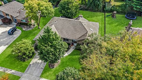 Tiny photo for 13755 S Golden Oak Drive, Homer Glen, IL 60491 (MLS # 12489121)