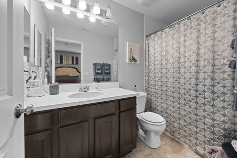 Tiny photo for 7103 Hidden Green Circle, Fox Lake, IL 60020 (MLS # 12484009)