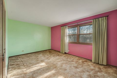 Tiny photo for 4149 W Oglesby Avenue, Gurnee, IL 60031 (MLS # 12536912)