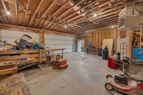 Tiny photo for 4149 W Oglesby Avenue, Gurnee, IL 60031 (MLS # 12536912)